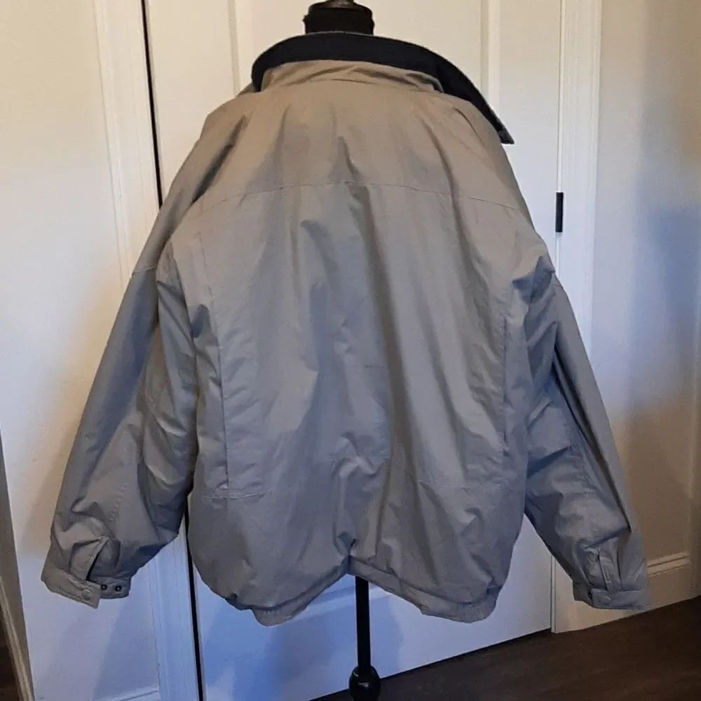 MembersāOnlyāPoplināColorblockāJacket - Picture 5 of 12